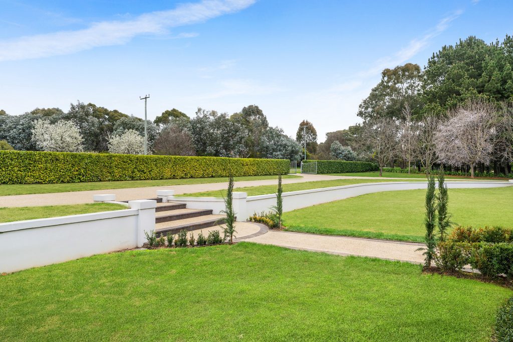 29 Hewitt Close, Orange NSW 2800 - photo 20