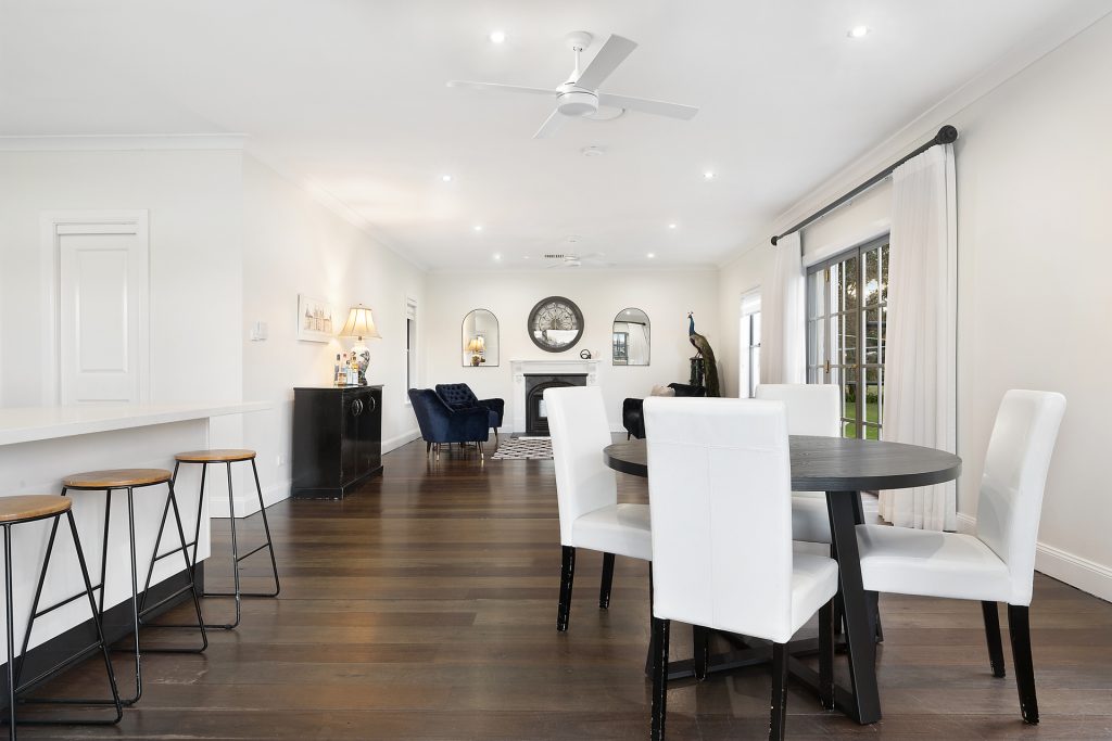 29 Hewitt Close, Orange NSW 2800 - photo 4