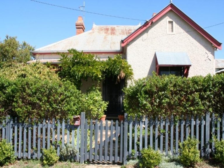 40 Rocket Street, South Bathurst NSW 2795 - McGrath Central West