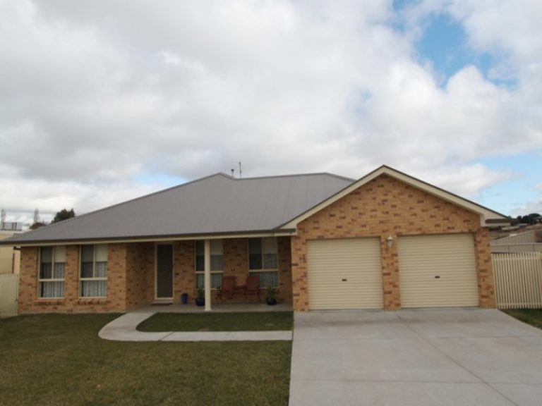 14 Diamond Close, Kelso NSW 2795 - McGrath Central West