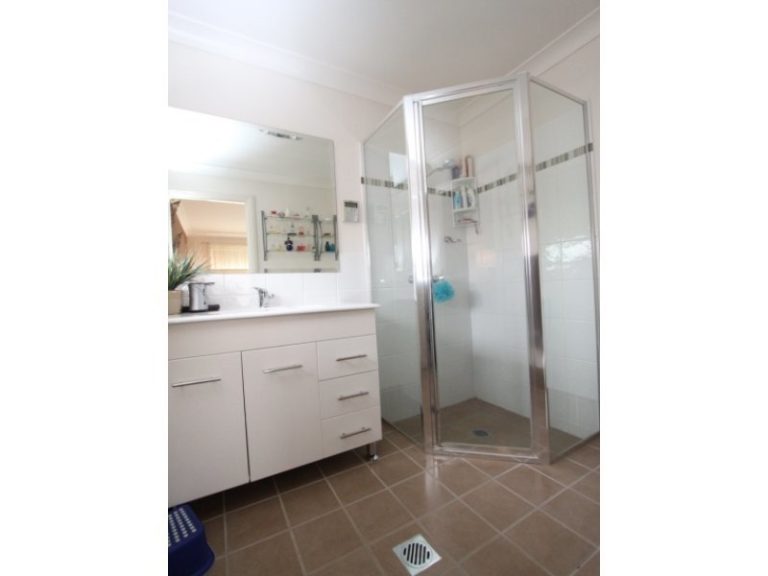 14 Diamond Close, Kelso NSW 2795 - photo 10