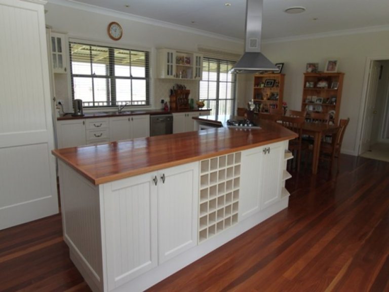 51 Hartwood Avenue, Bathurst NSW 2795 - photo 3