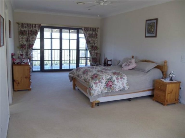 51 Hartwood Avenue, Bathurst NSW 2795 - photo 6