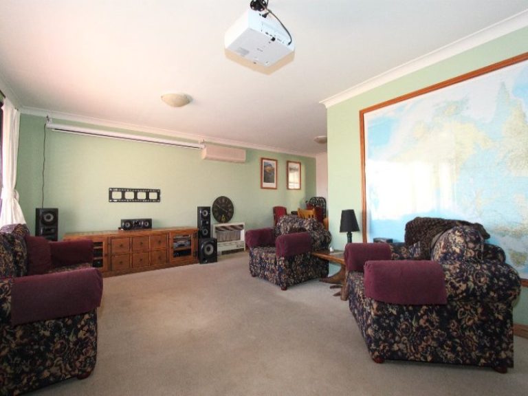 26 Mooney Valley Place, Bathurst NSW 2795 - photo 3