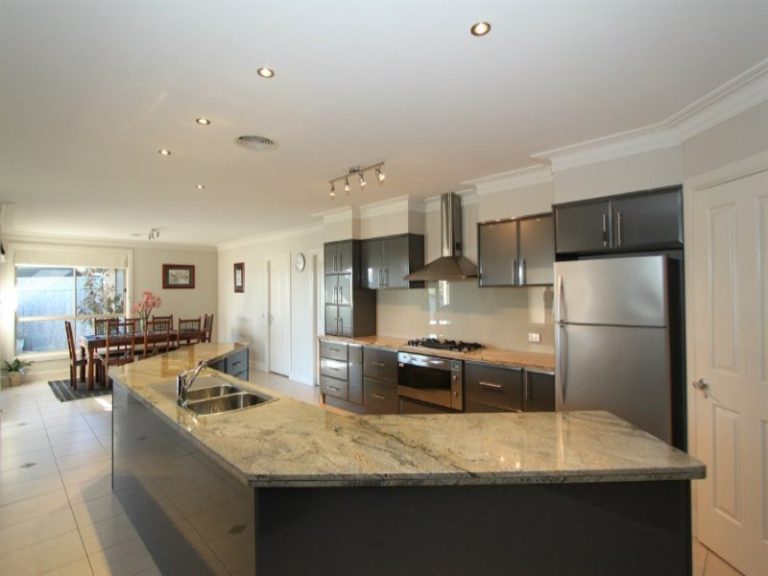 32 James Barnet Drive, Kelso NSW 2795 - photo 2