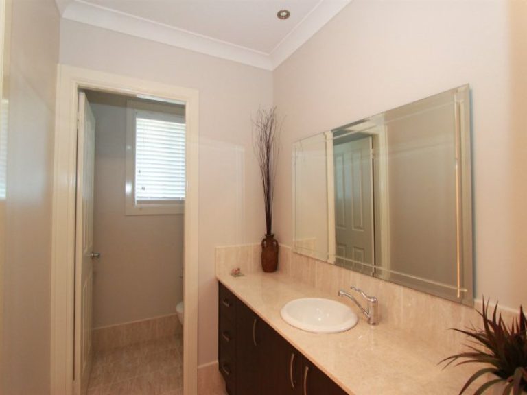 32 James Barnet Drive, Kelso NSW 2795 - photo 6