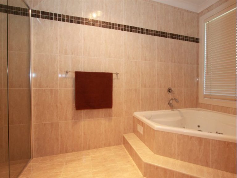 32 James Barnet Drive, Kelso NSW 2795 - photo 7