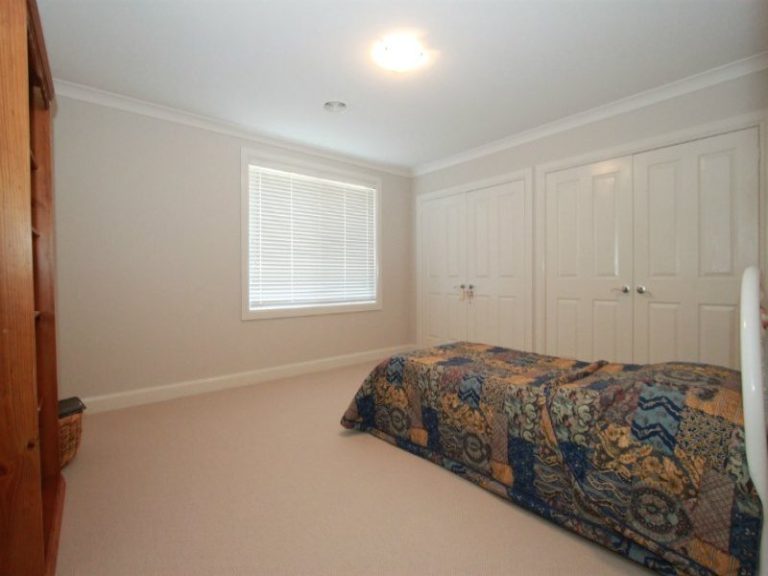 32 James Barnet Drive, Kelso NSW 2795 - photo 10