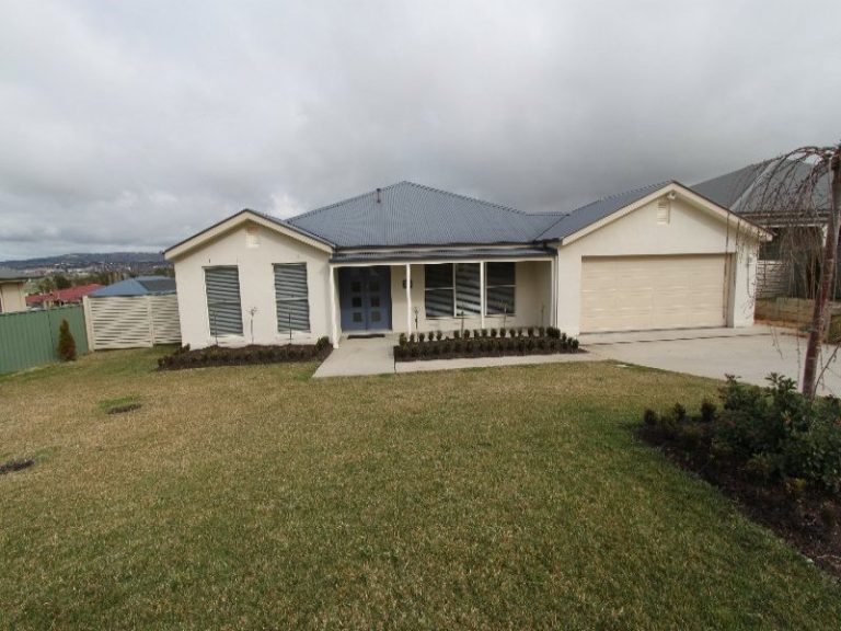 28 James Barnet Drive, Kelso NSW 2795 - McGrath Central West