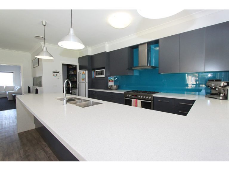 33 Ridgeview Close, White Rock NSW 2795 - photo 2