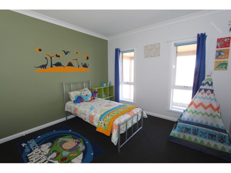 33 Ridgeview Close, White Rock NSW 2795 - photo 13