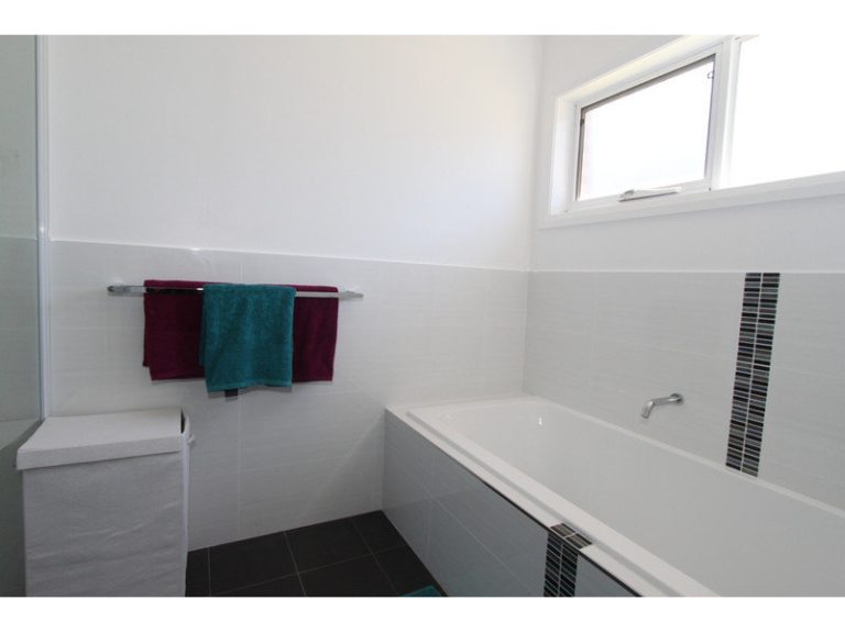 33 Ridgeview Close, White Rock NSW 2795 - photo 8