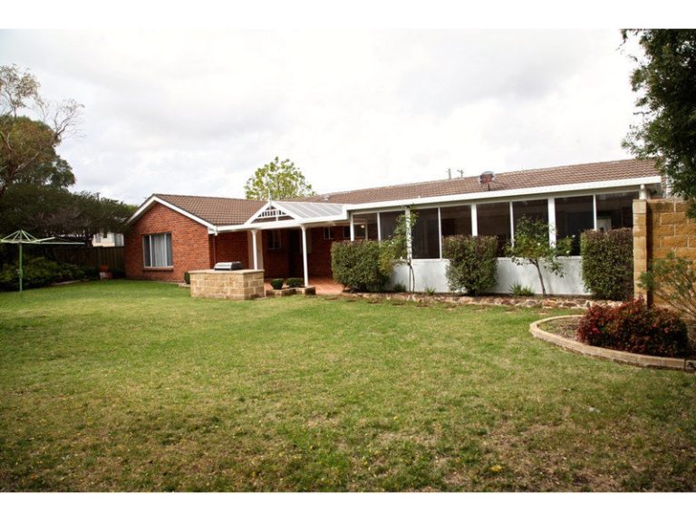 14 Godfrey Street, Raglan NSW 2795 - photo 11