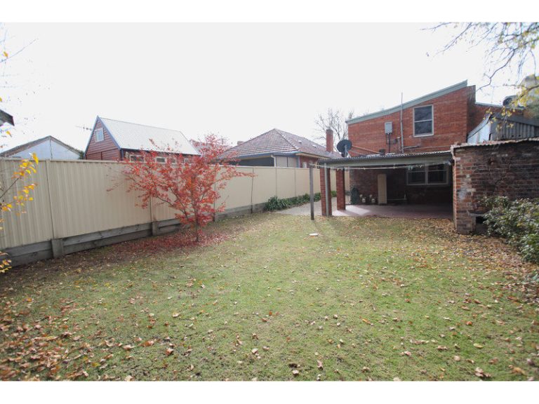 76 Piper Street, Bathurst NSW 2795 - photo 5