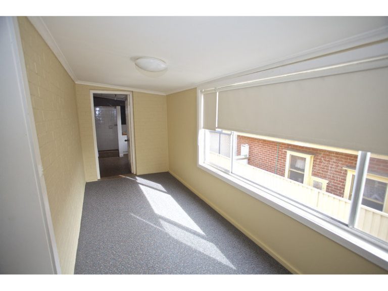 76 Piper Street, Bathurst NSW 2795 - photo 7