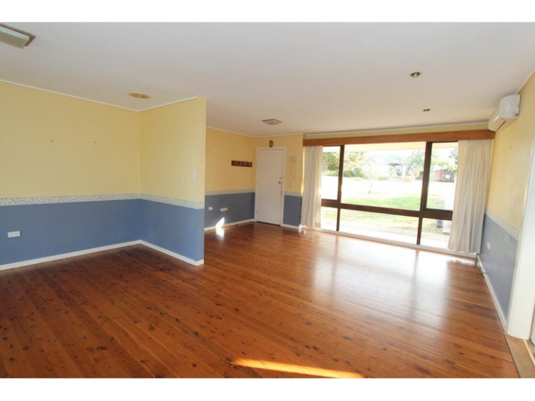 19 White Street, West Bathurst NSW 2795 - photo 3