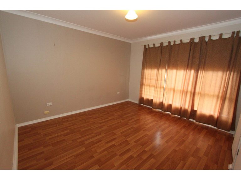 16 Len Black Place, Raglan NSW 2795 - photo 7