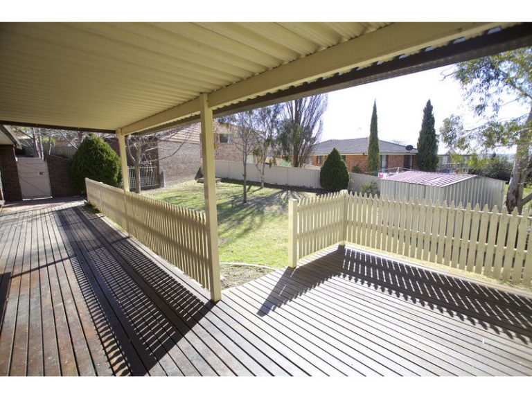 21 Weeks Place, Bathurst NSW 2795 - photo 4