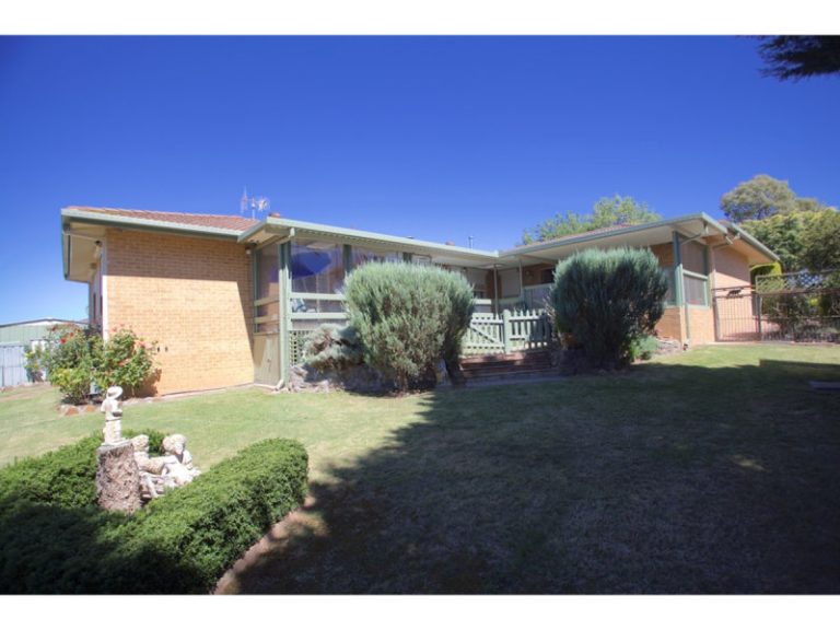 22 Scott Place, Kelso NSW 2795 - photo 11