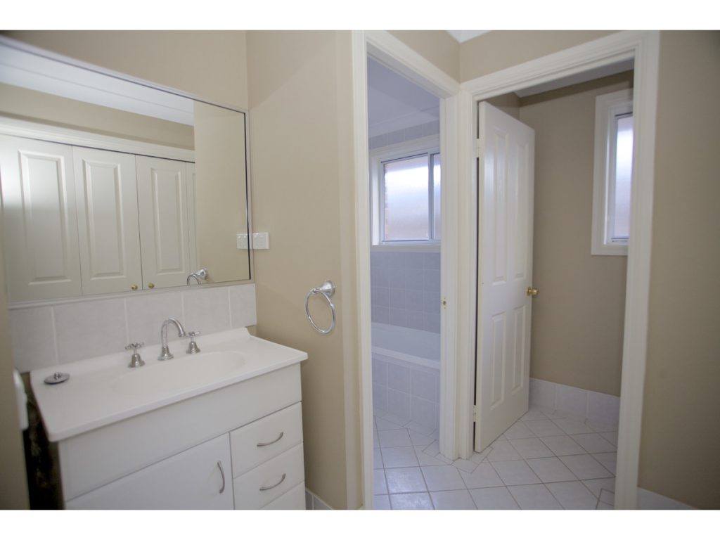 80a Havannah Street, Bathurst NSW 2795 - photo 10