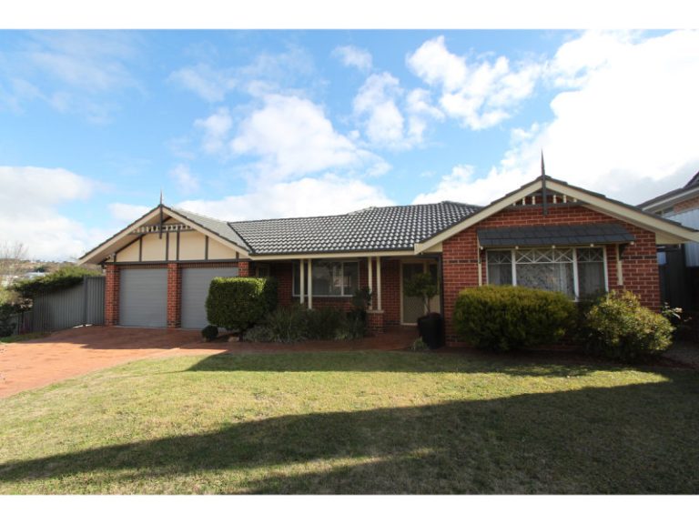 31 Opperman Way, Windradyne NSW 2795 - McGrath Central West