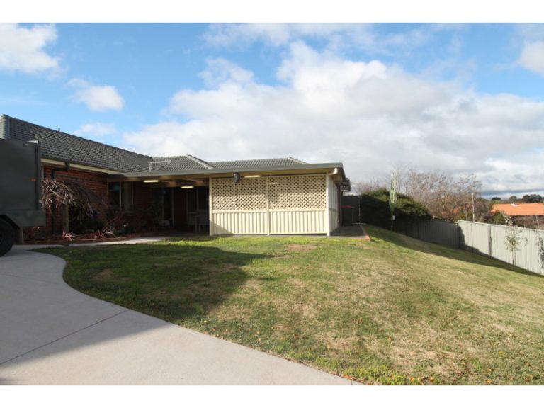 31 Opperman Way, Windradyne NSW 2795 - photo 9