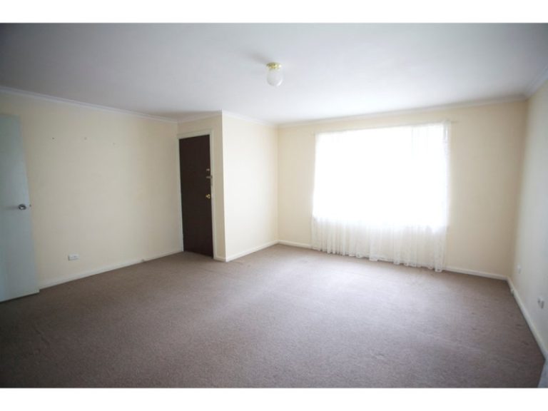 15 College Road, Bathurst NSW 2795 - photo 3
