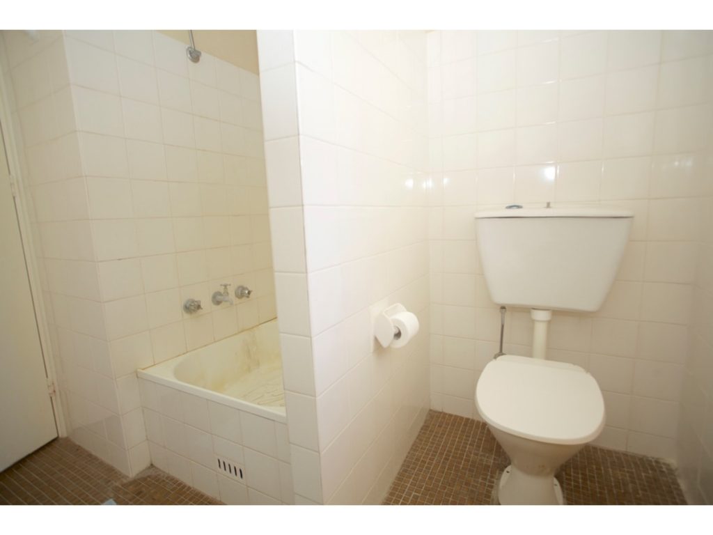 23 Ribbongum Place, Bathurst NSW 2795 - photo 5