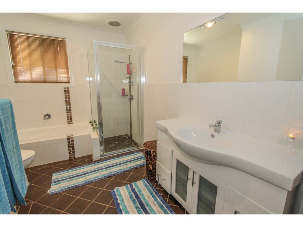 48 Cheviot Drive, Kelso NSW 2795 - photo 3
