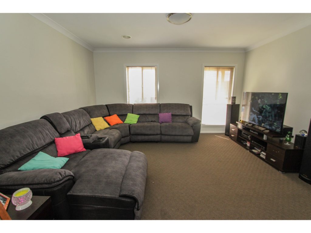 48 Cheviot Drive, Kelso NSW 2795 - photo 4