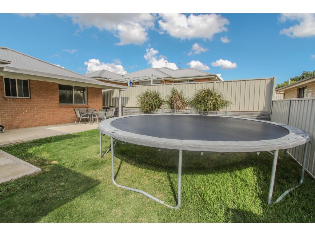 48 Cheviot Drive, Kelso NSW 2795 - photo 10