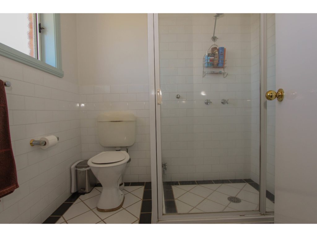 39 Lavelle Street, Windradyne NSW 2795 - photo 10