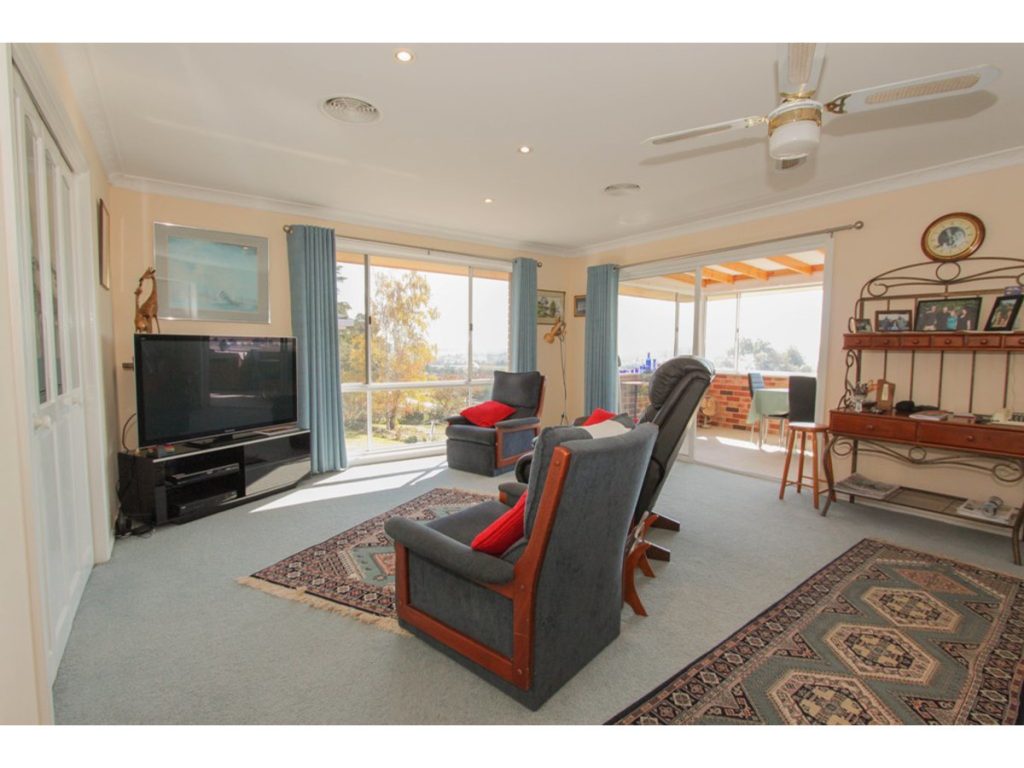 29 Lorimer Street, Llanarth NSW 2795 - photo 11