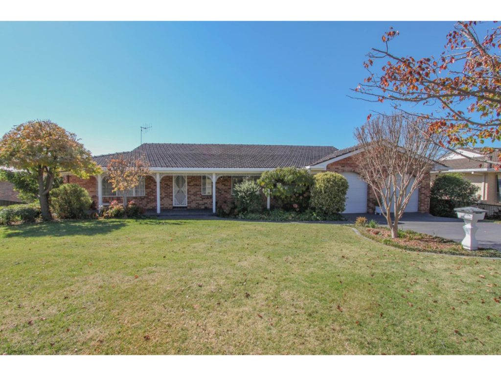 29 Lorimer Street, Llanarth NSW 2795 - McGrath Central West
