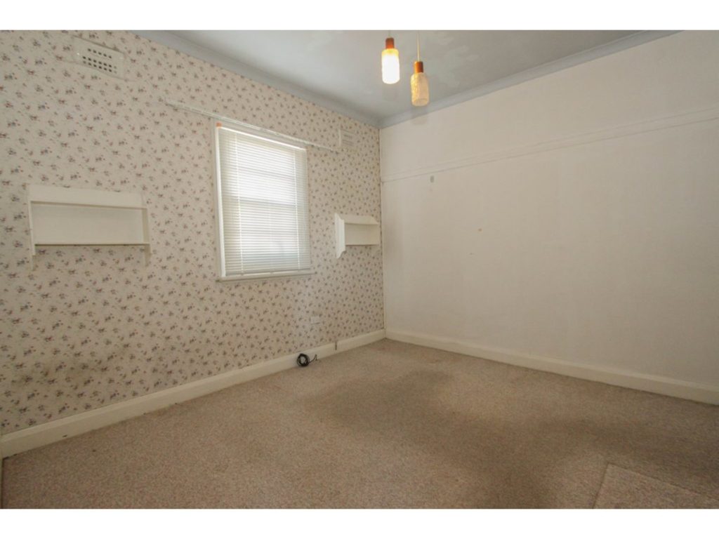 350 Stewart Street, Bathurst NSW 2795 - photo 8