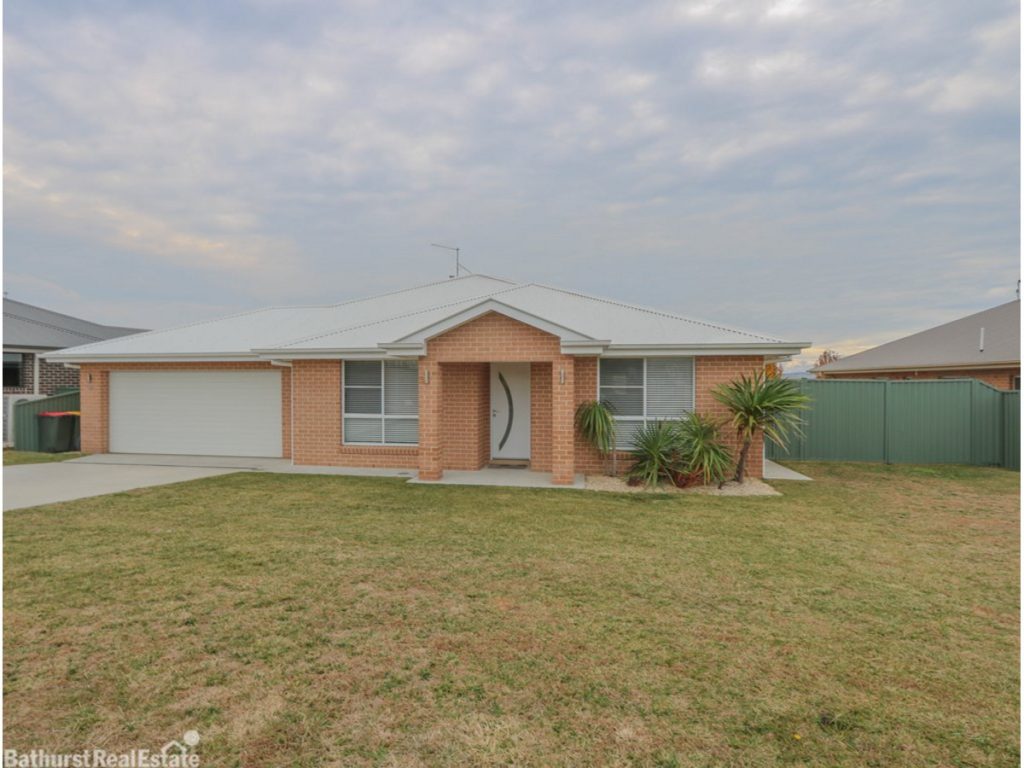 13 Freeman Circuit, Llanarth NSW 2795 - McGrath Central West
