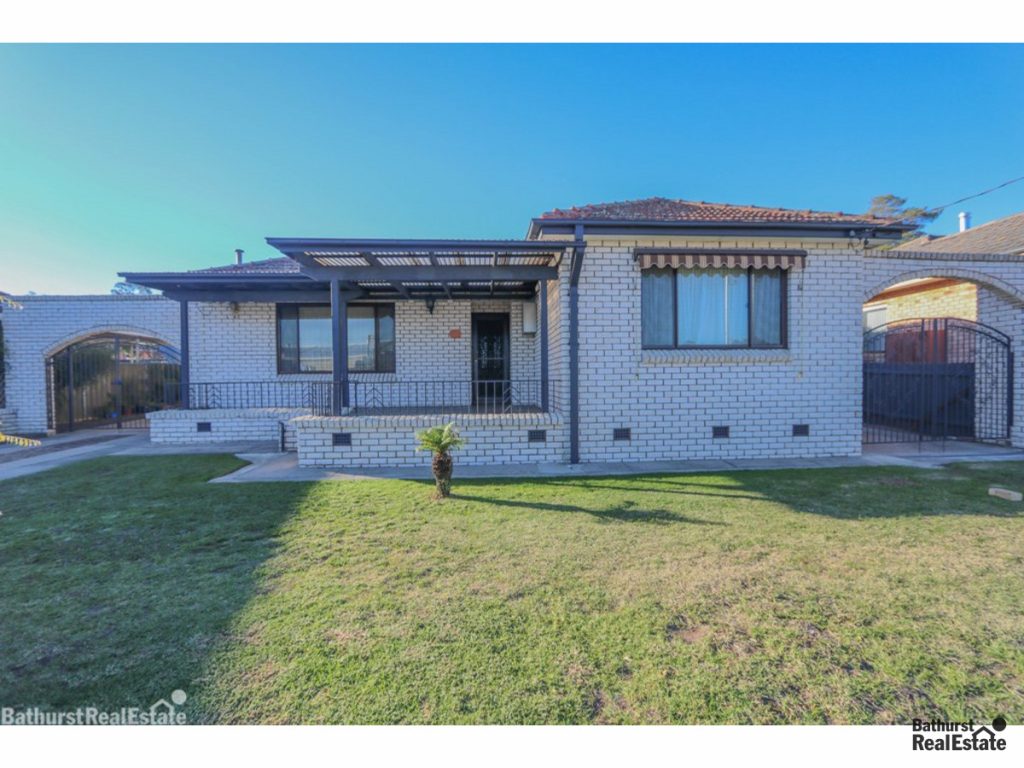 104 Sydney Road, Kelso NSW 2795 - McGrath Central West