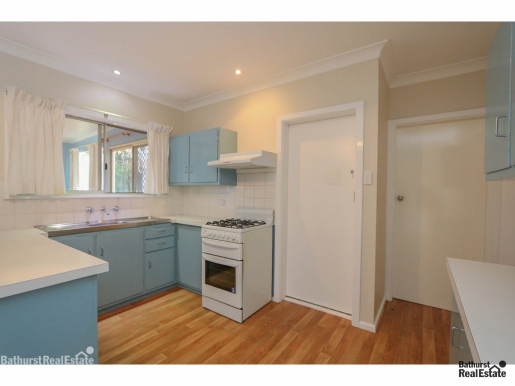 69 Violet Street, South Bathurst NSW 2795 - photo 2