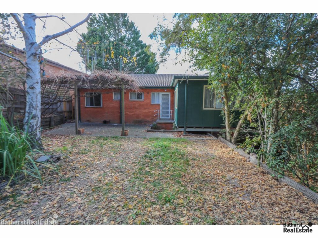 69 Violet Street, South Bathurst NSW 2795 - photo 11