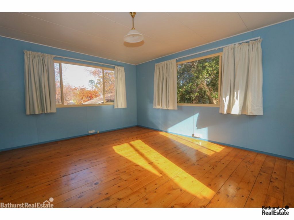 69 Violet Street, South Bathurst NSW 2795 - photo 5