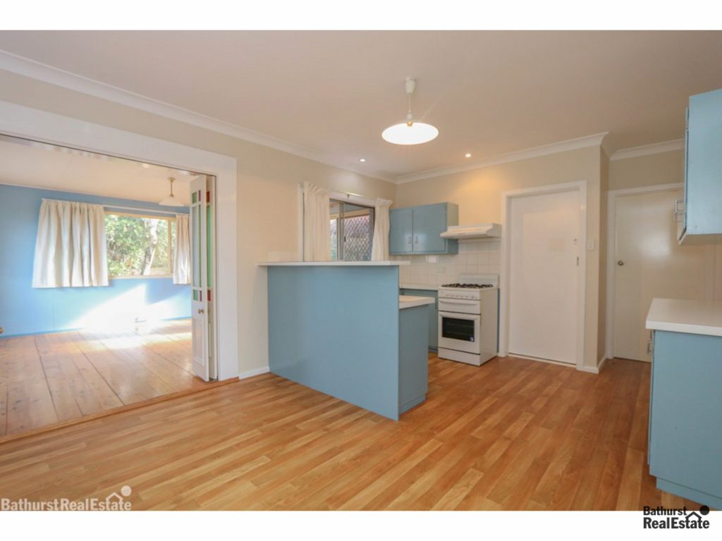 69 Violet Street, South Bathurst NSW 2795 - photo 6