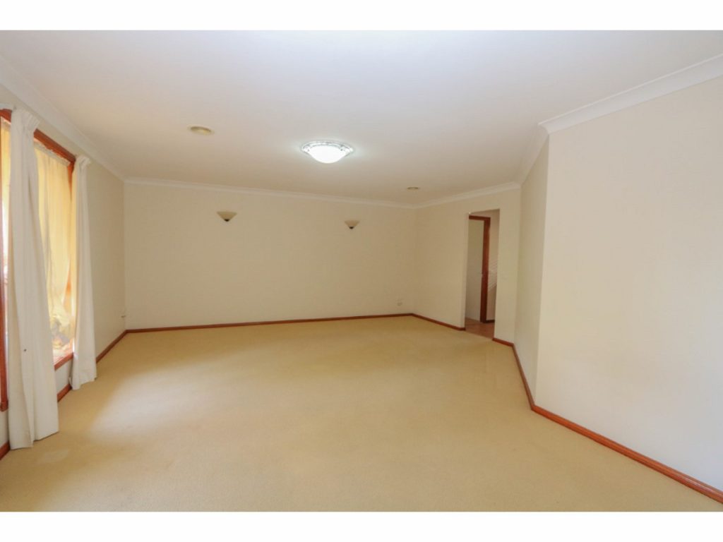 10 Hassall Grove, Kelso NSW 2795 - photo 5