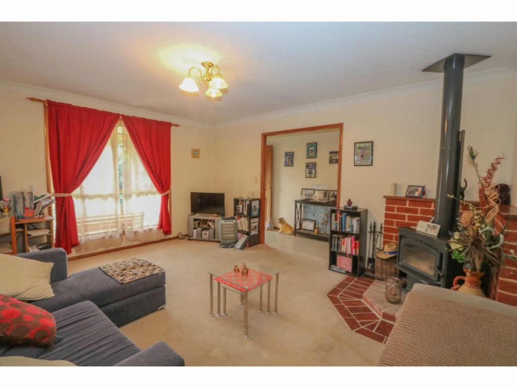 36 Kurumben Place, West Bathurst NSW 2795 - photo 2