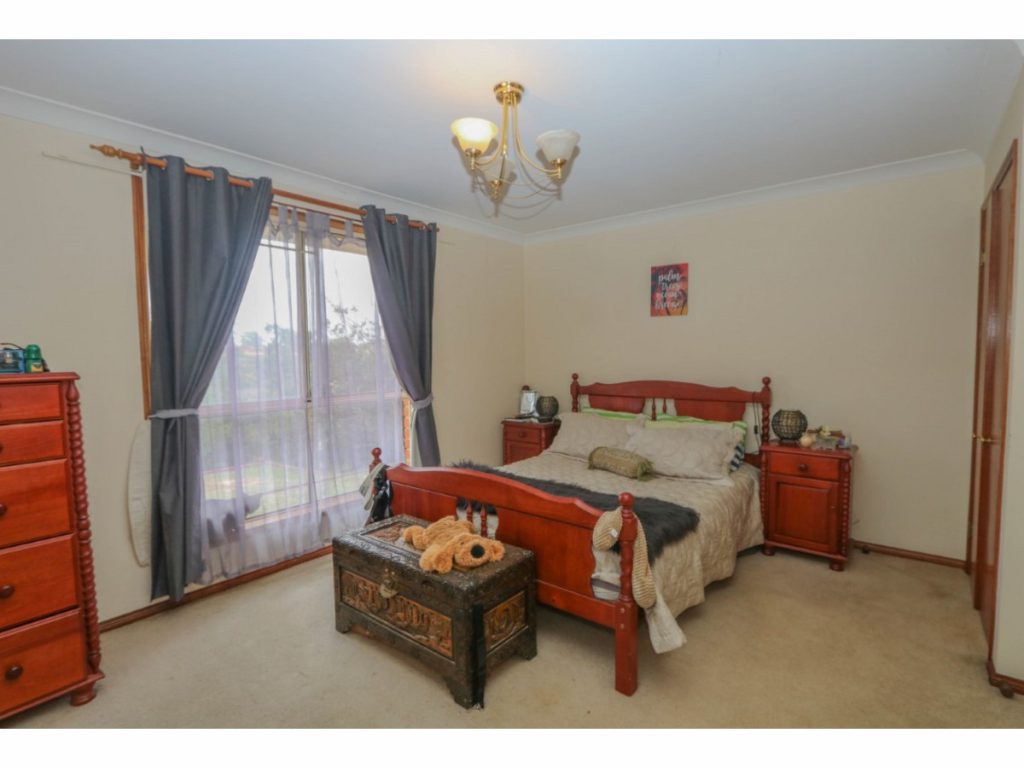 36 Kurumben Place, West Bathurst NSW 2795 - photo 6