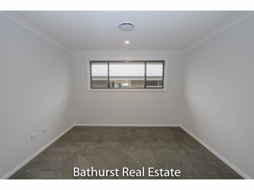 8 Basalt Way, Kelso NSW 2795 - photo 9