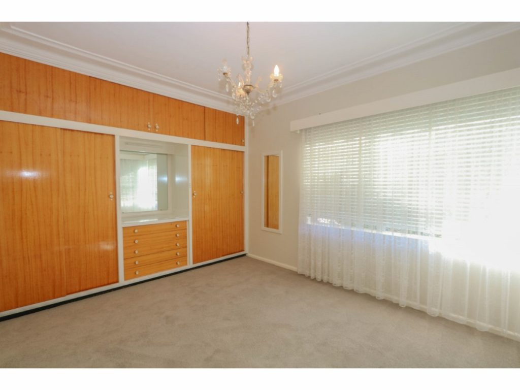 22 McKell Street, West Bathurst NSW 2795 - photo 4