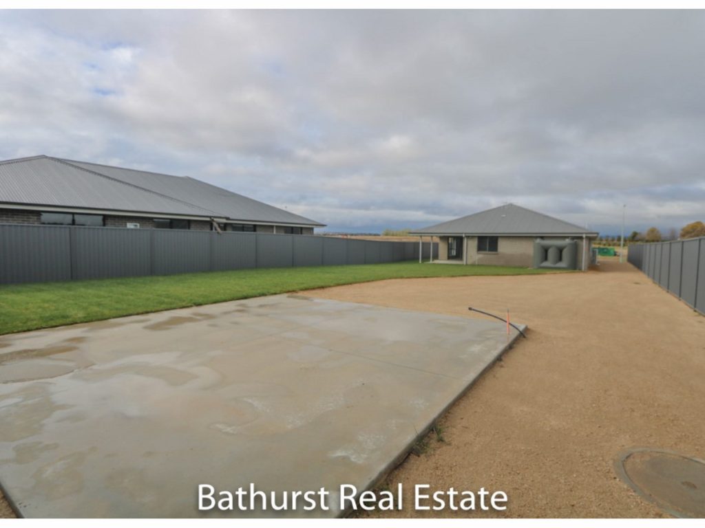 45 Maxwell Drive, Eglinton NSW 2795 - photo 11