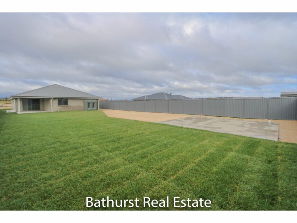 45 Maxwell Drive, Eglinton NSW 2795 - photo 12