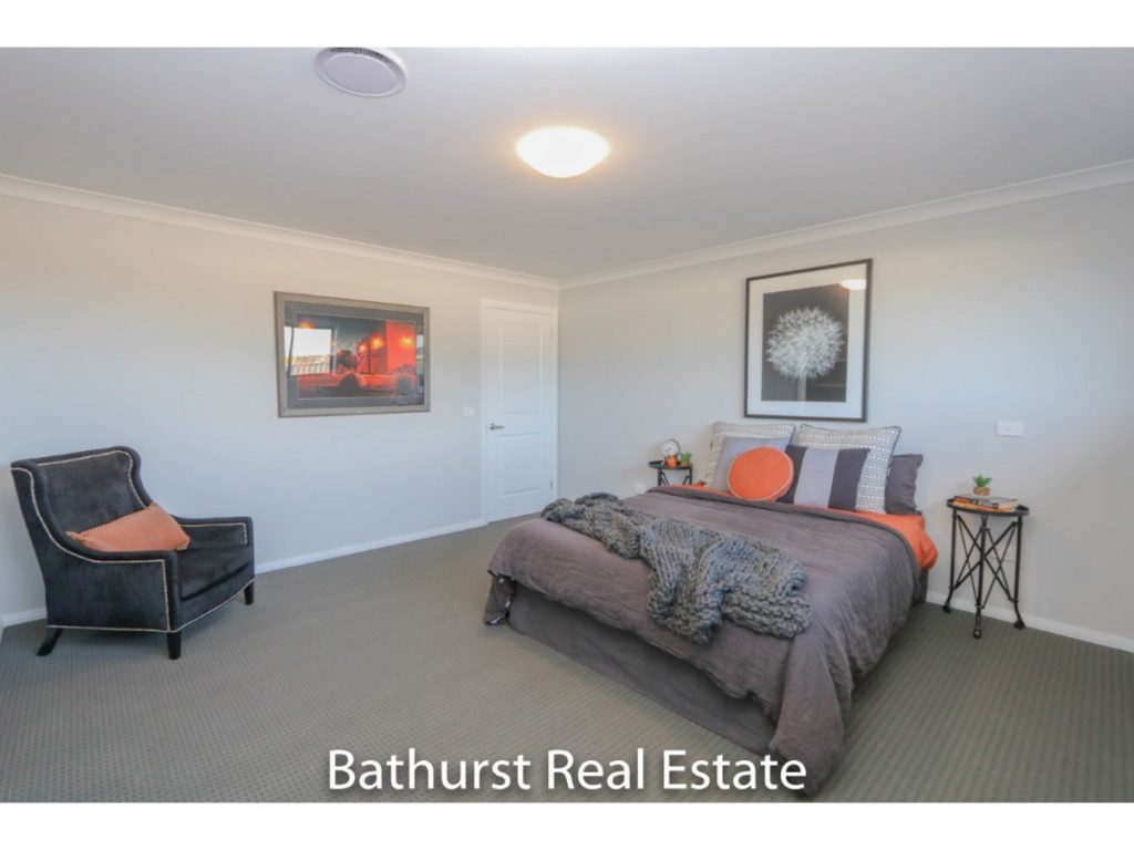 45 Maxwell Drive, Eglinton NSW 2795 - photo 4