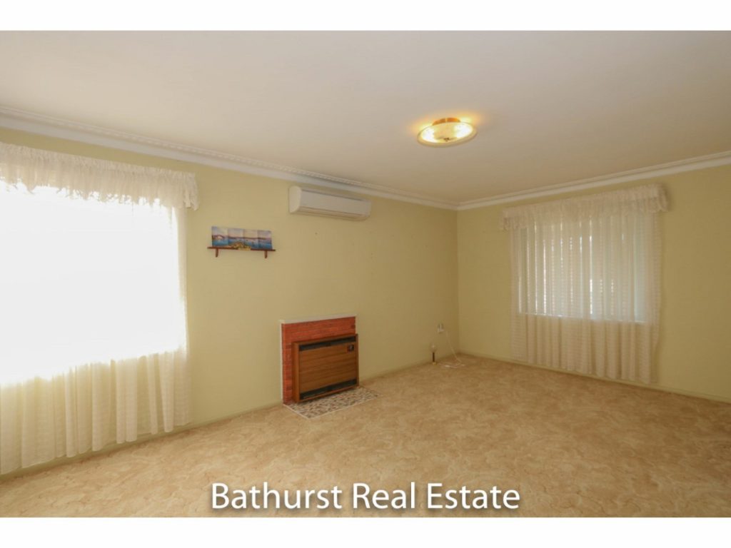 13 White Street, West Bathurst NSW 2795 - photo 2